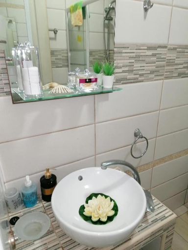 Bathroom 3, Crystal Blue Apartments, Central Macedonia