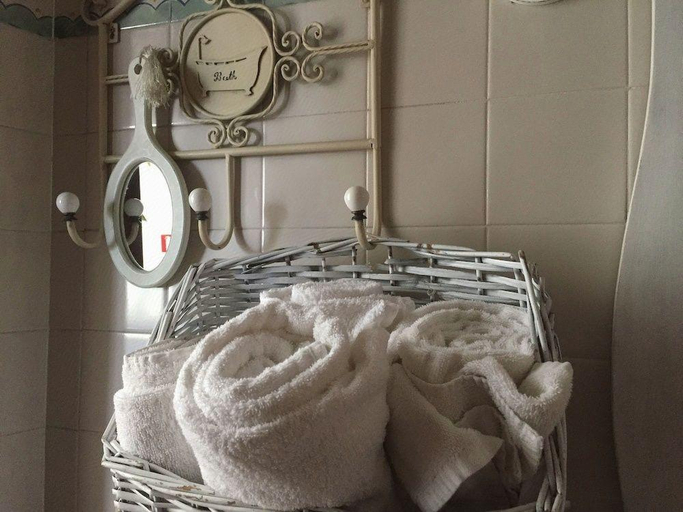 Bathroom 4, Boutique B & B Barochetto Romano Ostia Lido, Roma