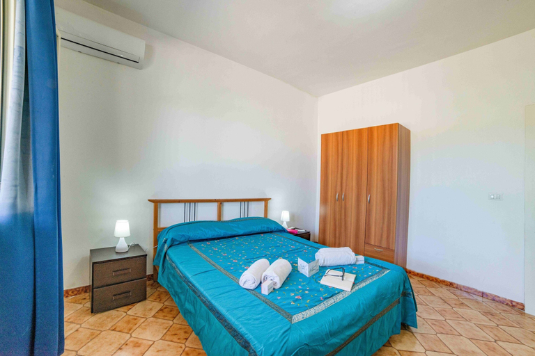 Bedroom 4, Casa Spiaggiabella - Coastal Home Near The Sea, Lecce
