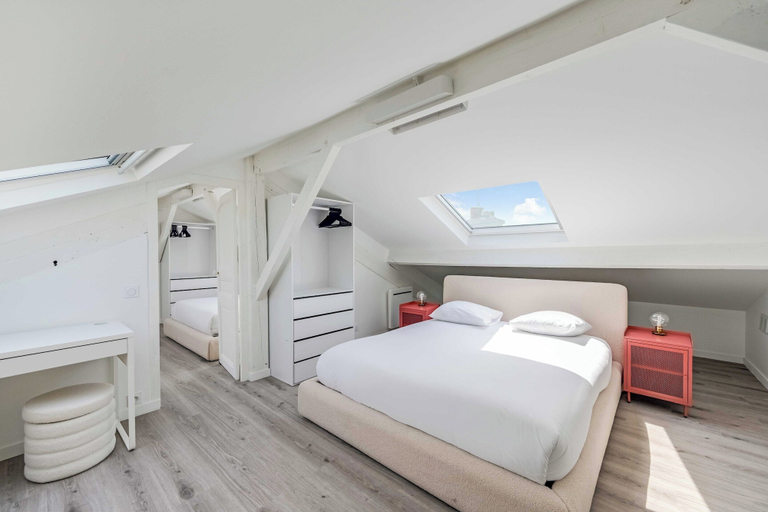Room 4, Charming Duplex 2br/6p - Aubervilliers, Seine-Saint-Denis