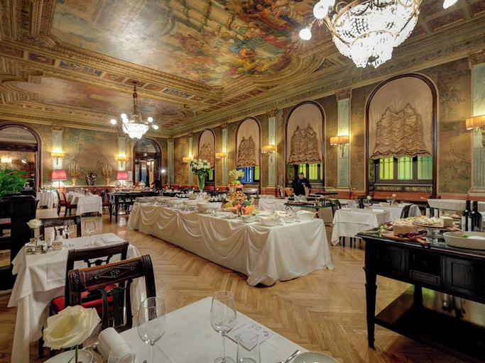 Dining 2, Hotiday Roma Via Del Corso, Rome