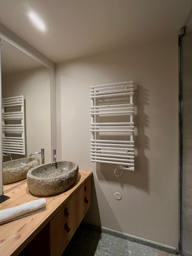 Bathroom 3, Hotel LAPIAZ & Spa - FLAINE, Haute-Savoie