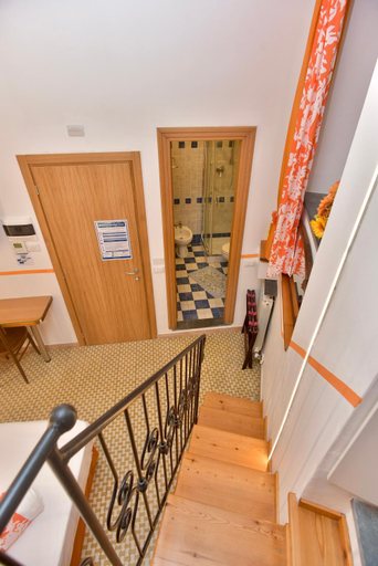 Others 3, The Vernazza Main Plaza - Rooms & Apartment, La Spezia