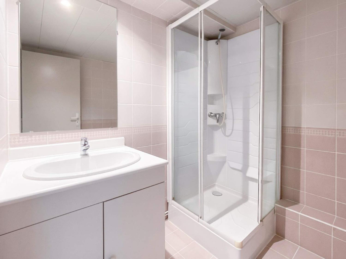 Bathroom, Auberge de jeunesse HI Valdeblore - Le Chalet, Alpes-Maritimes