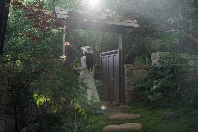 Property grounds 2, MistyHues DawnGreen, Lijiang