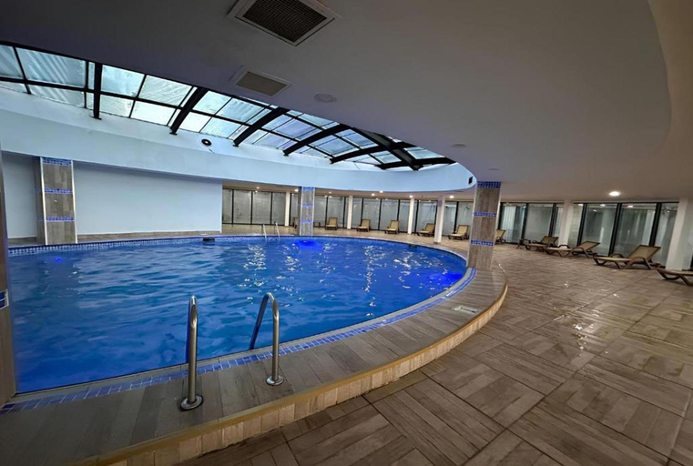 Sport & Beauty 2, Panorama sea view Central Hotel, Batumi