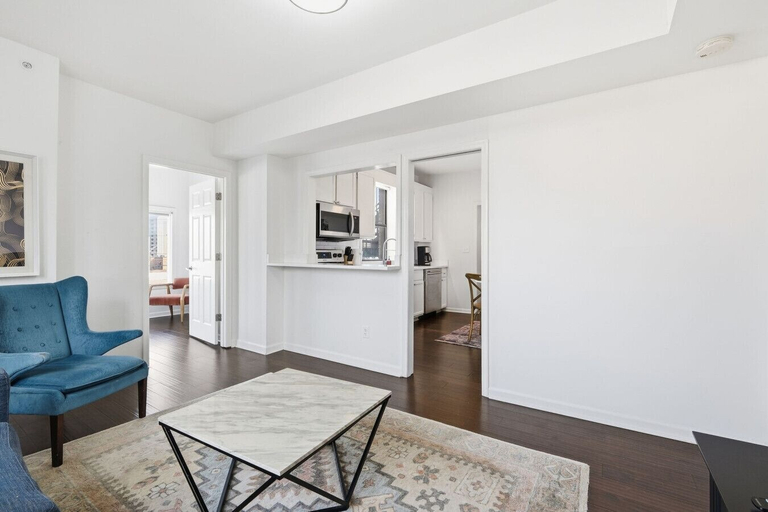 Interior 2, Cozy 3BR Near Vanderbilt & Downtown Parking, Davidson