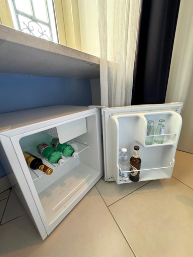 Others 2, Neapolis Guest House, Napoli