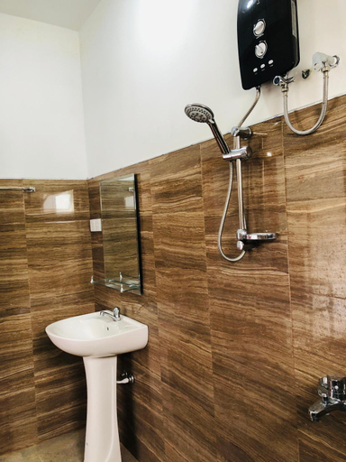 Bathroom 5, Wonder hills, Nuwara Eliya
