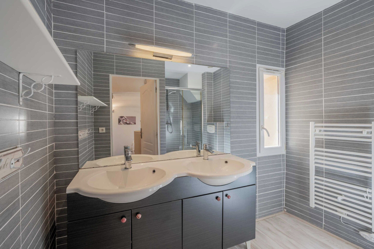 Bathroom 3, Charming Apartment - 1BR - 2P - Saint-tropez, Var