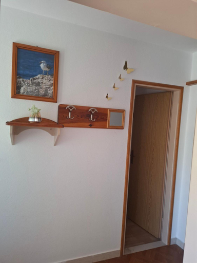Others 4, Mikulin Apartments, Lumbarda