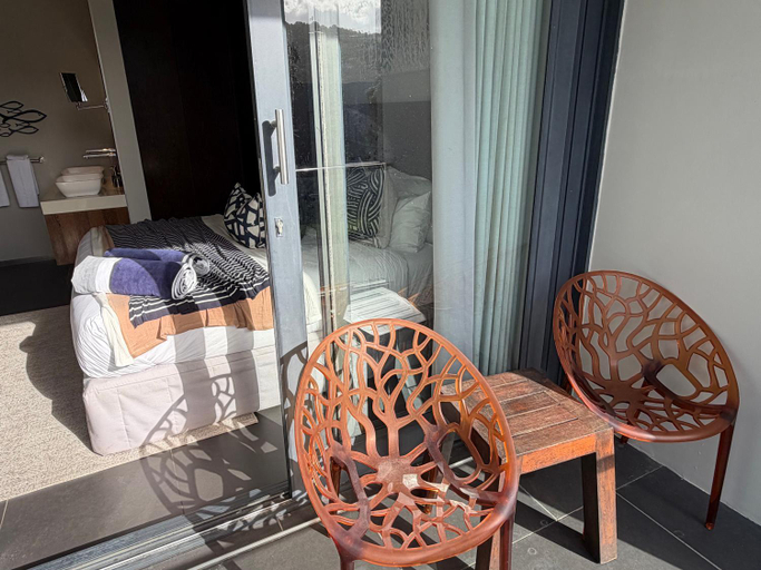 Others 4, The Ocean View Guest House, Eden