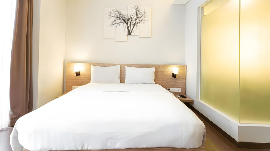 bedroom 11