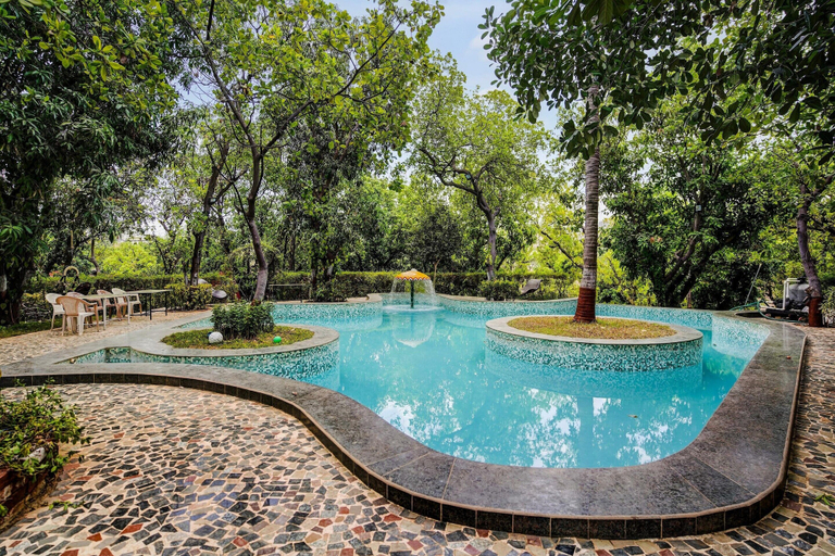 Pool 3, Deluxe Palette Irayos, Palghar