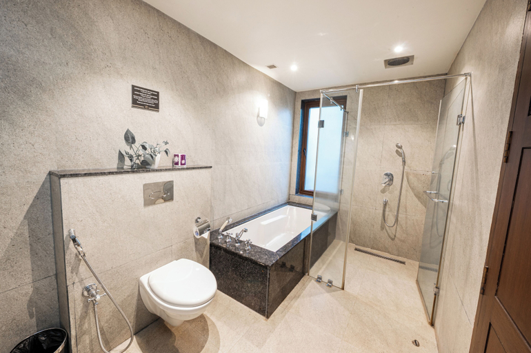Bathroom 5, The Ivy Anjuna, North Goa