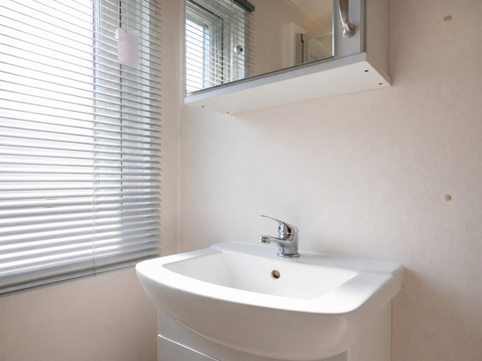 Bathroom 3, Mobile Home With Garden and Terrace, West-Vlaanderen