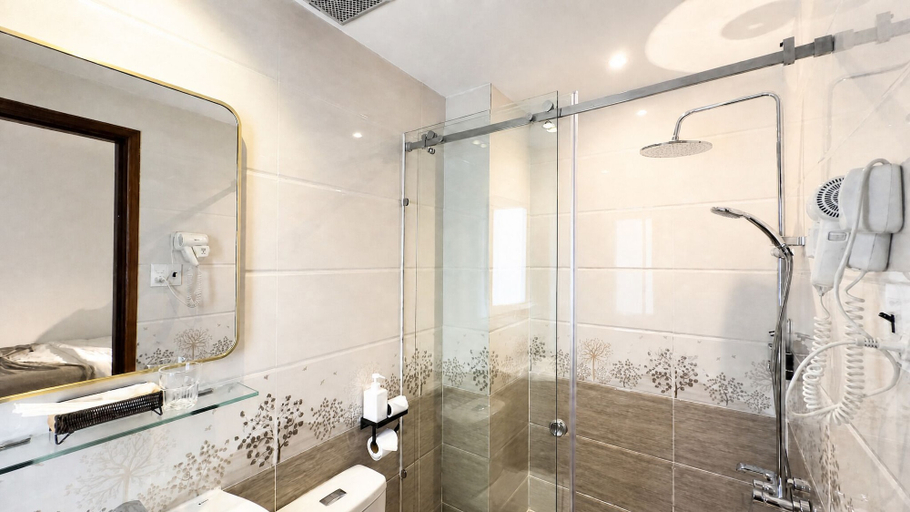 Bathroom 5, B&B Chill Home 2, Ho Chi Minh City