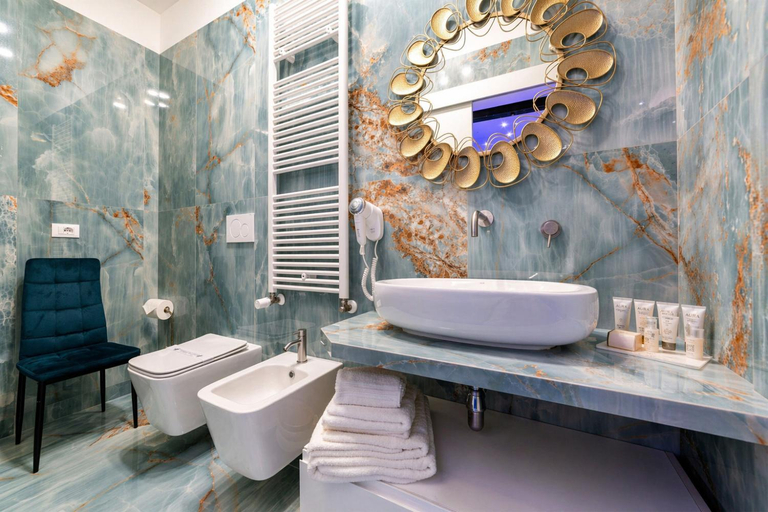 Bathroom 3, Suite Acquamarine by Symphonya Luxury Holiday Rentals, Lecce