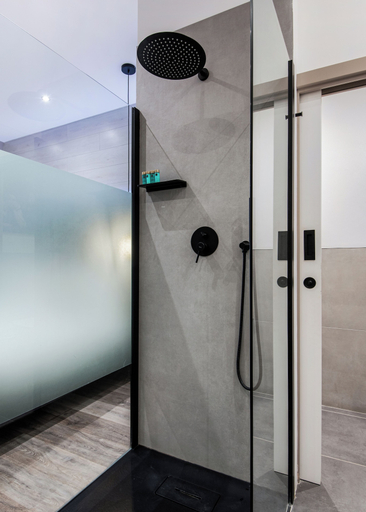 Bathroom 5, SomersetHouseSuites by Aureva Residences, London