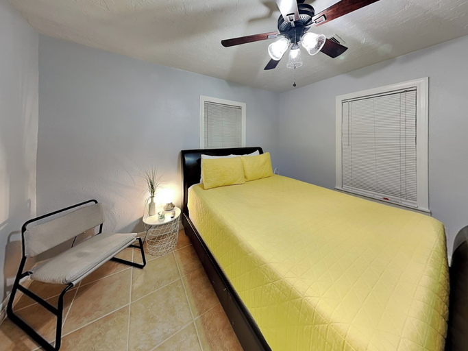 Property amenity 5, Shell City, Galveston