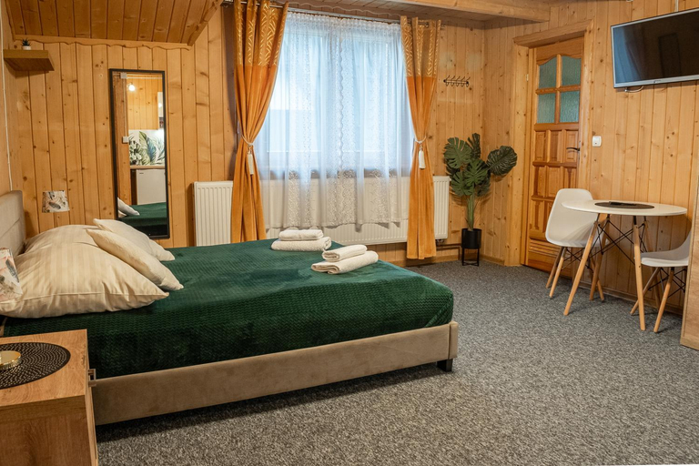 3, U HANKI, Tatra