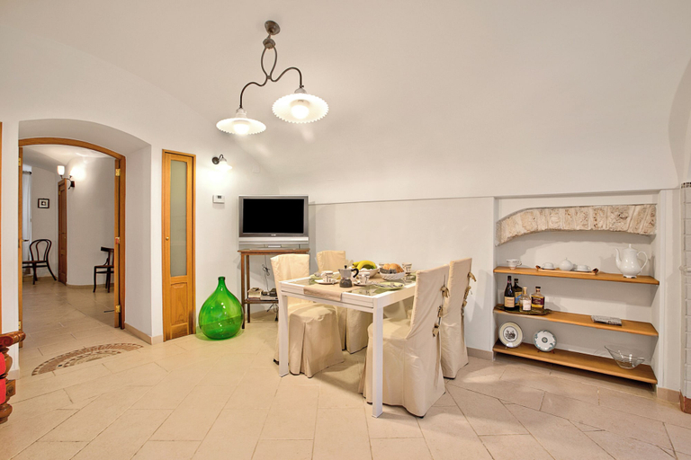 Dining 3, Bacco Apartment Noci, Bari