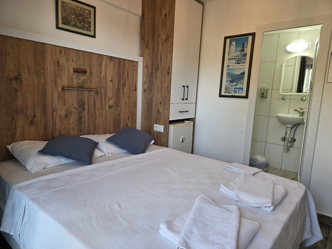 Bedroom 4, Caretta Pansiyon, Kaş