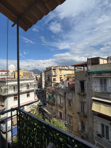 Others 4, Casa Signoria, Napoli
