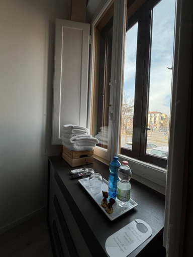 Others 5, GuestHouse 54, Florence