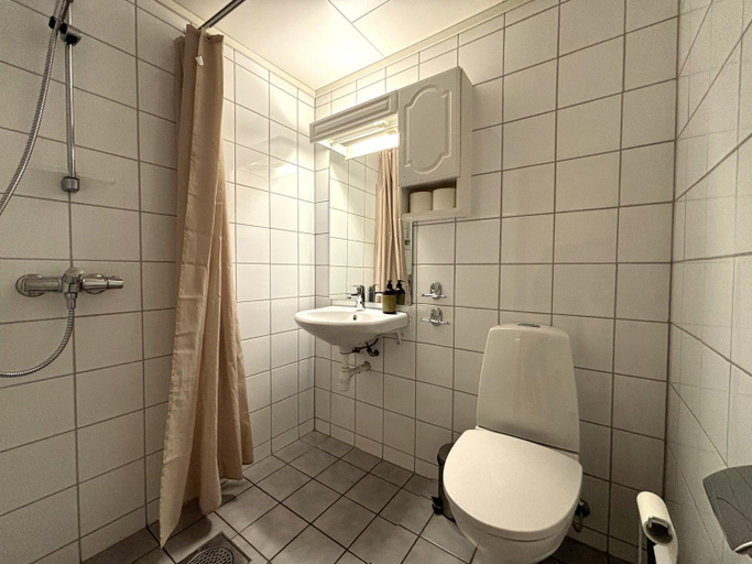 Bathroom 3, Nidaros Pilegrimsgard, Trondheim