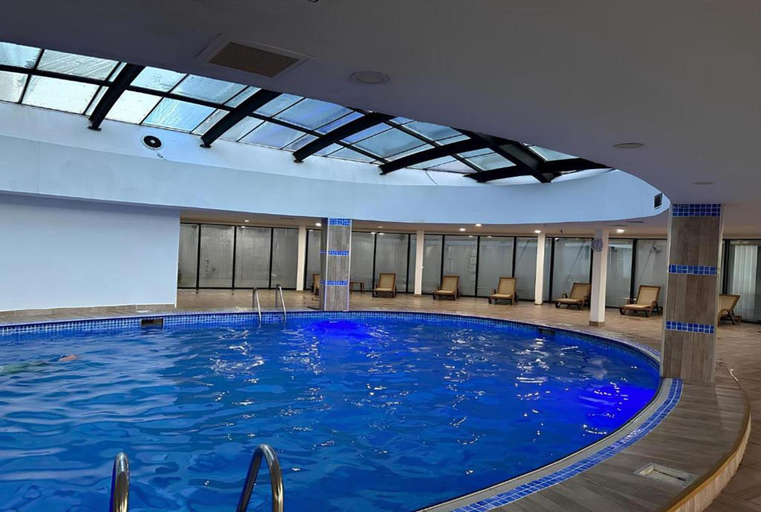 Sport & Beauty 2, Panorama sea view Central Hotel, Batumi