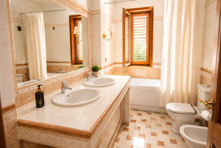 Bathroom 3, Aloha Village - Bed&Pet, Messina