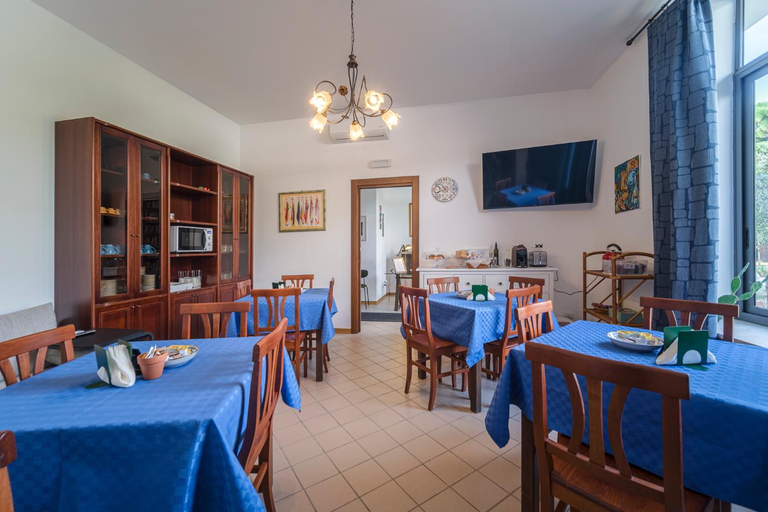 Food & Drinks 5, IL VIVAIO Bed and Breakfast, Messina