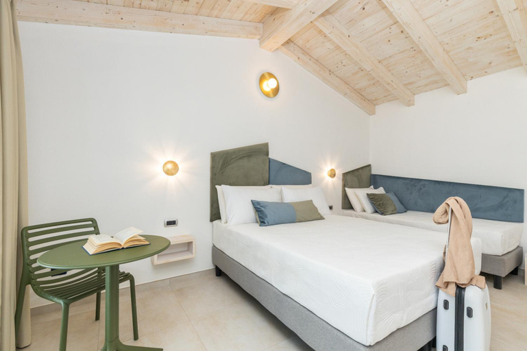 Others 4, Residence Villa Giulia, Ogliastra