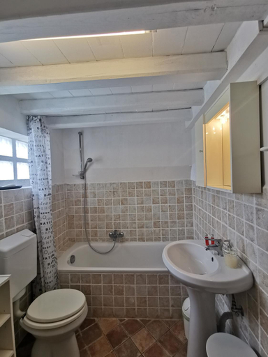 Bathroom, Mezzomonte View, Florence
