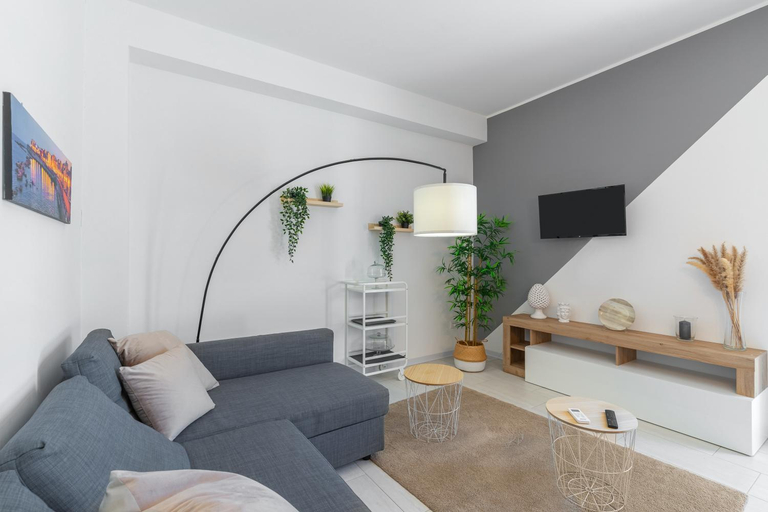 Others 4, Villa Latina, Syracuse