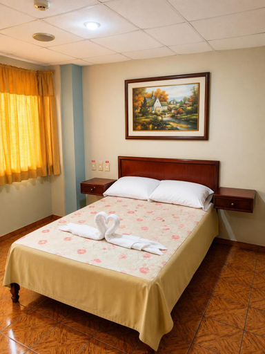 Others 2, Hotel Milenio, Guayaquil