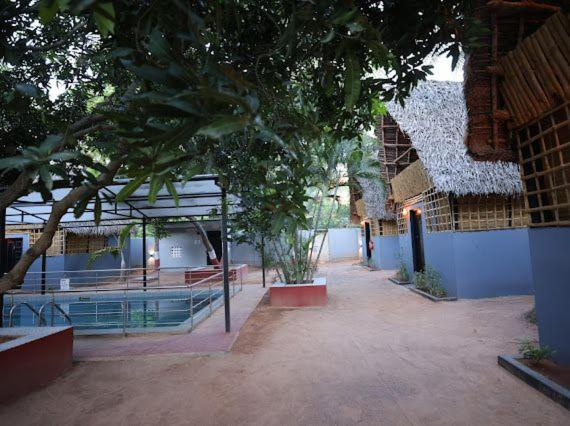Others 4, Koora Kotta Resort, Viluppuram