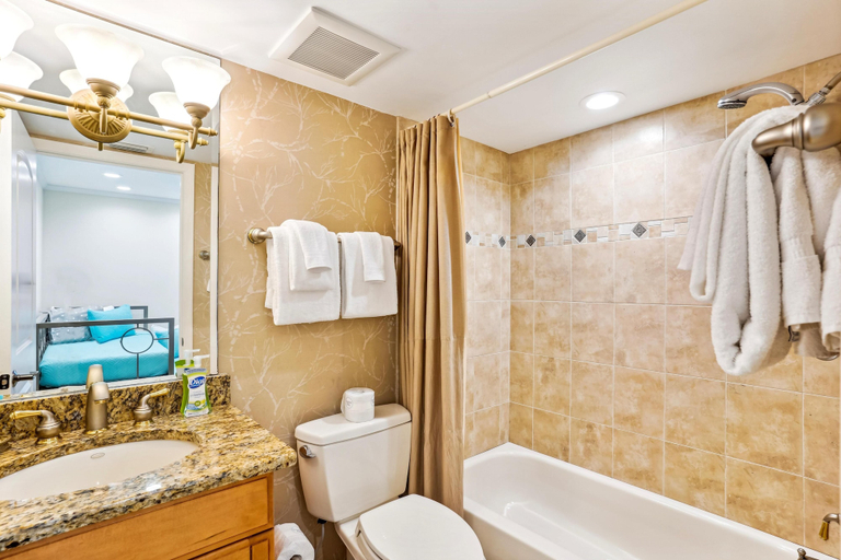 Bathroom 3, Pelican Pointe 3B, Pinellas