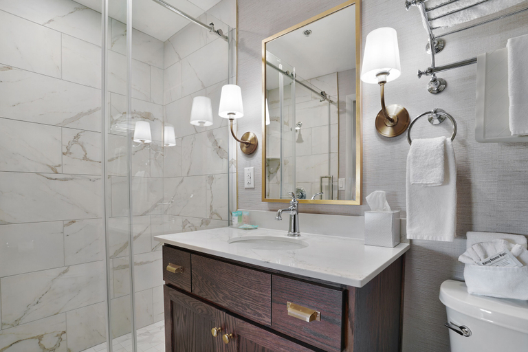 Bathroom 4, Willow Creek Inn, Sanpete