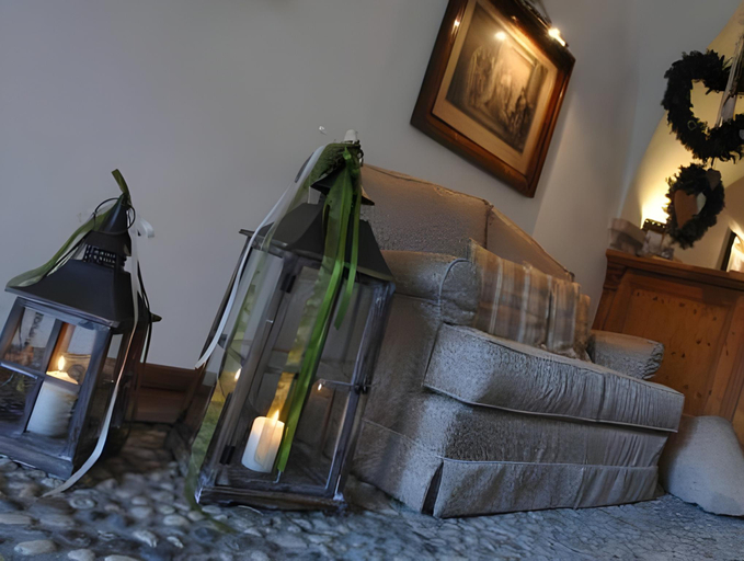 Bedroom 3, Romantic Hotel Excelsior, Trento