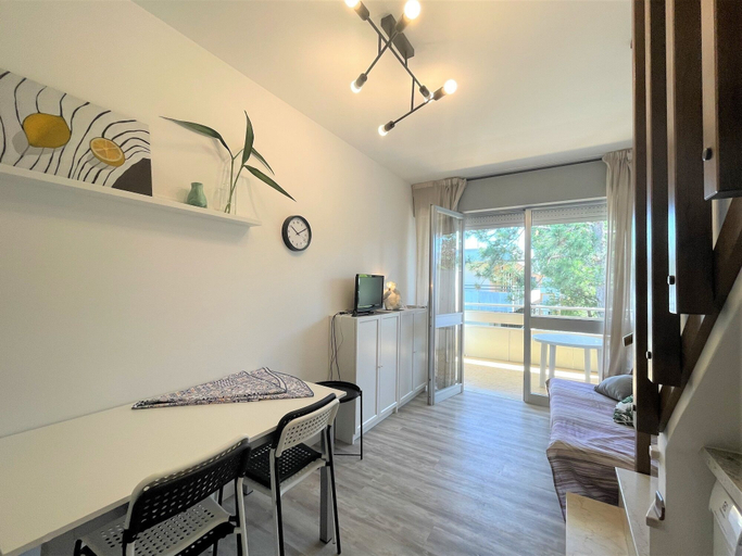 Living room, Bright Duplex Apartment Near Beach, Venezia