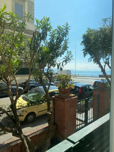 Others 5, Suites Caracciolo, Napoli