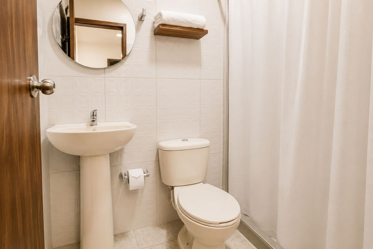 Bathroom 5, Ayenda Hotel Helenas, Manaure