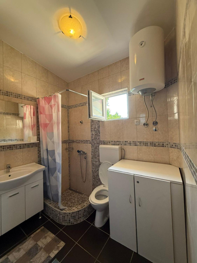 Bathroom 4, Maja Apartmani