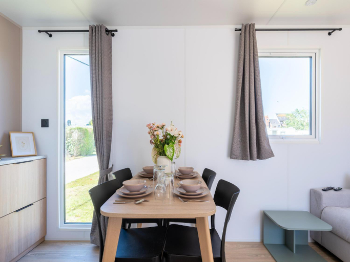 Facilities 5, Caravan Bredene on the coast, West-Vlaanderen