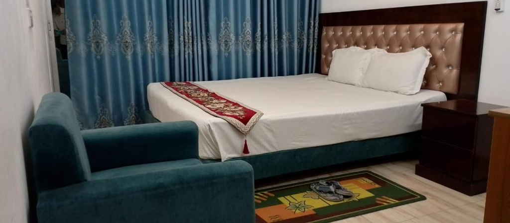 5, Hotel D Palace, Dhaka