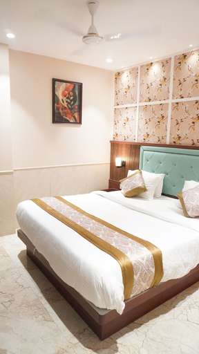 Room 3, Bliss Boutique Hotel, Thane