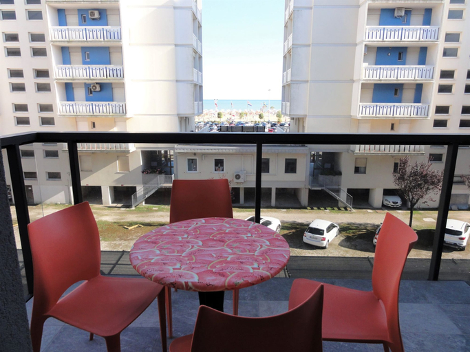 Balcony 3, Relaxing sea View Stay Near the Promenade, Venezia
