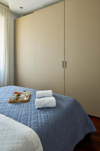 Bedroom 2, Appartamento incantevole a Como, Como